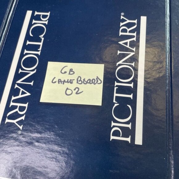 Pictionary Game Board  Mattel 1985 Replacement Game Piece or Wall Decor u Tri - Picture 4 of 4